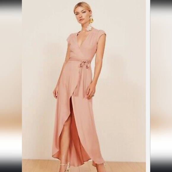 Reformation Dresses & Skirts - Reformation Cream Textured Top